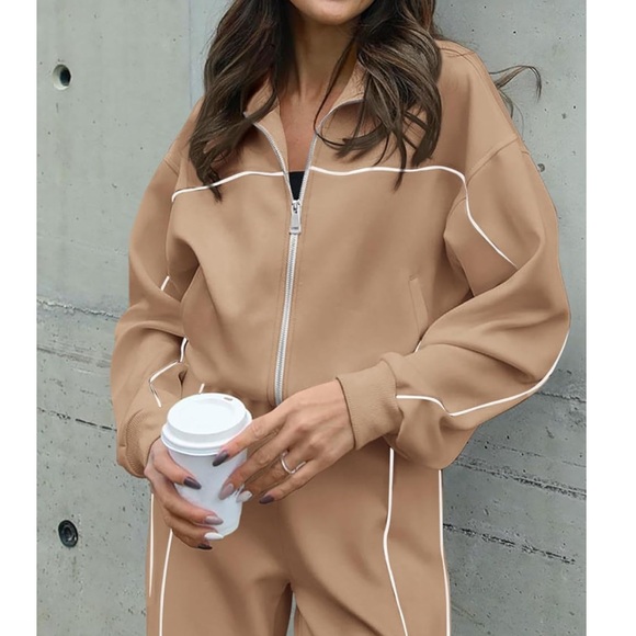 Women's Two Piece Set - Picture 5 of 16